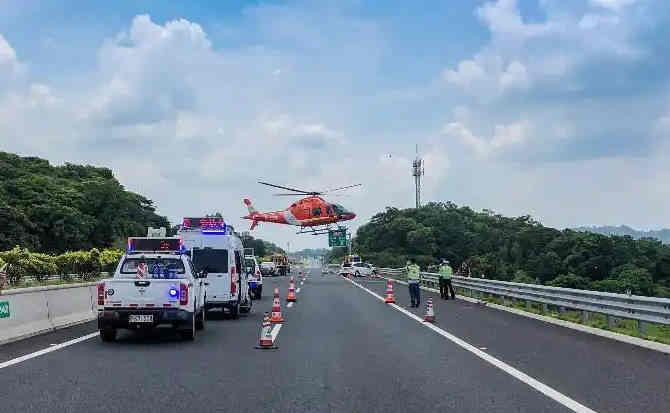 珙县高速公路汽车救援案例